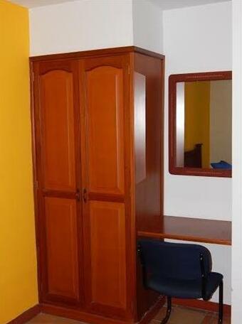 Hotel Castillo Real Armenia - Photo4