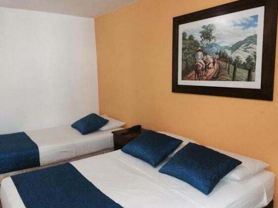 Hotel Castillo Real Armenia - Photo5