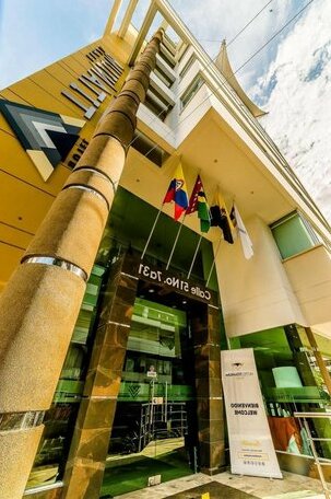 Hotel Titanium Plaza