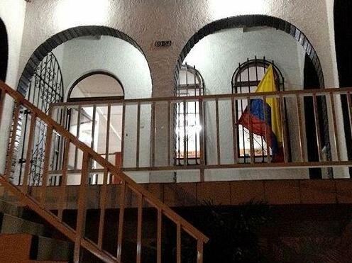 B&B Grand Royal Inn - Photo2