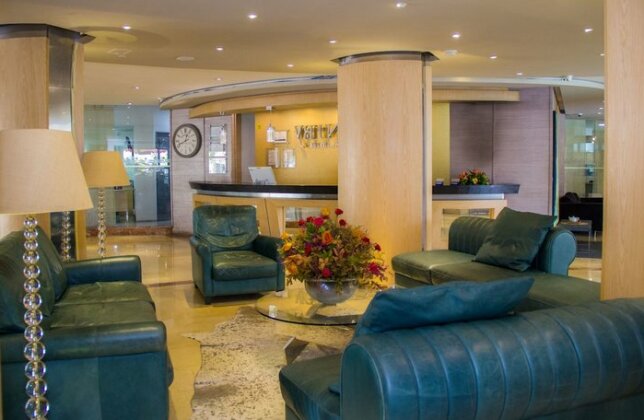 Country Internacional Hotel - Photo3