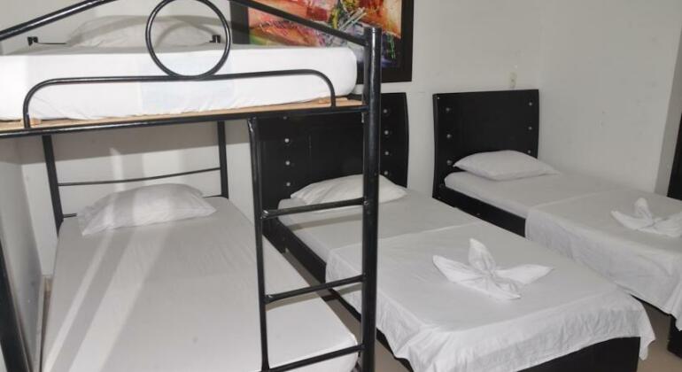 Hotel Imperio Inn 74 - Photo5
