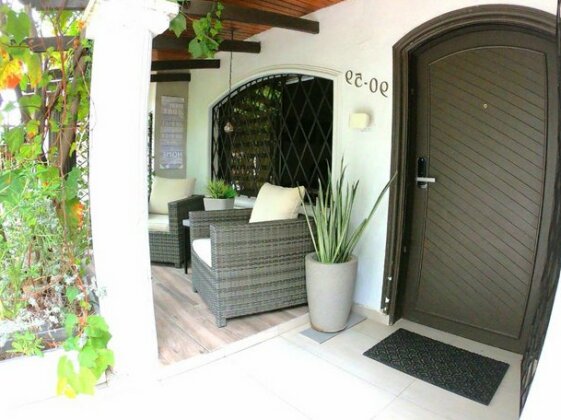 Vestigium Bed and Breakfast - Photo2