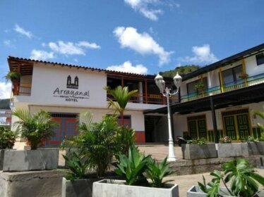 Hotel Arrayanal