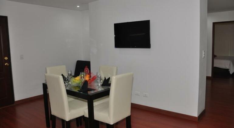 Apartasuites Plaza Modelia - Photo3