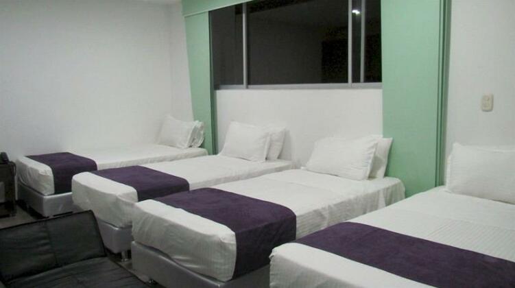ExpoHotel Ferial - Photo3