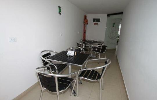 Hotel Cypress Normandia - Photo2