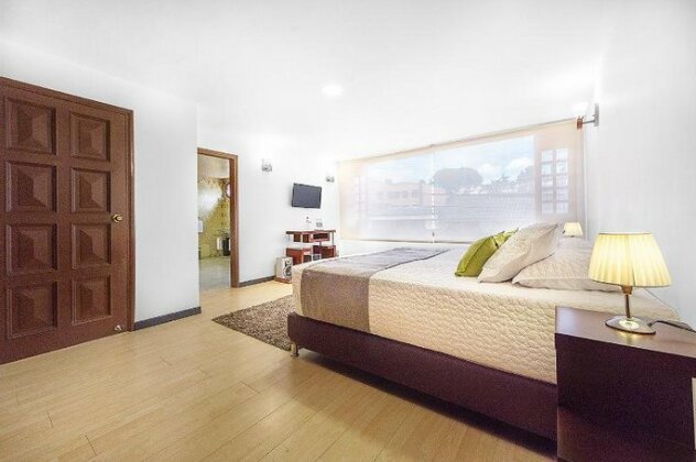 Hotel San Angel Corferias - Photo2