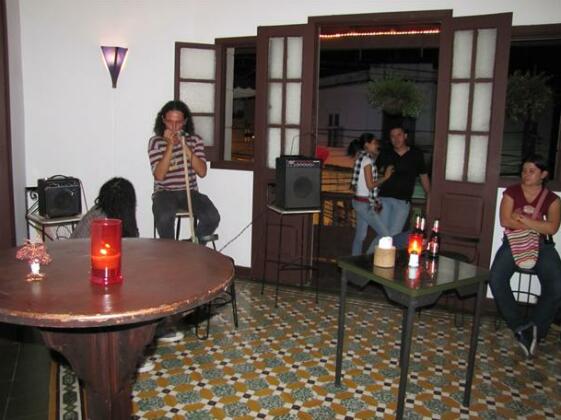 Buga Hostel - Photo2