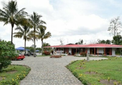 Finca Hotel Lago Azul