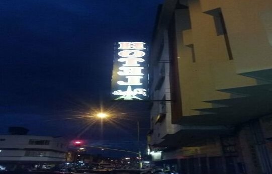 Plaza Paris Hotel