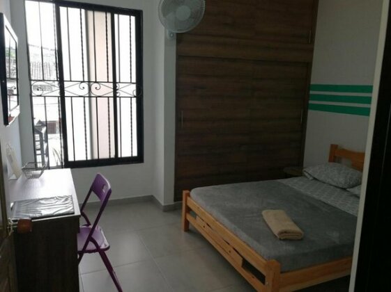 338 Home Hosting - Photo2