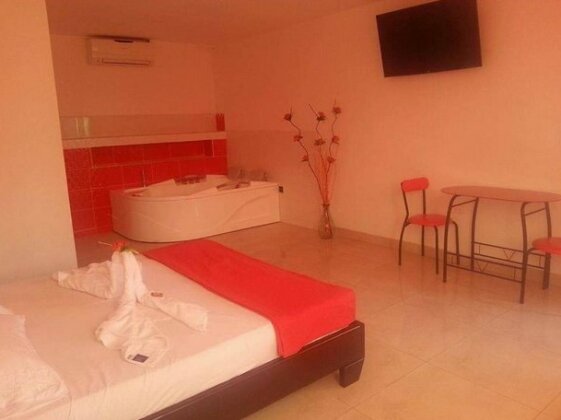 Apartahotel Barcelot - Photo2