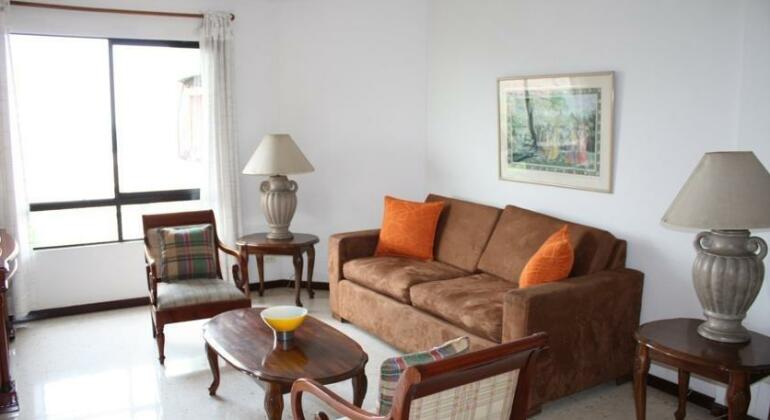 Artur Aparta Suite Chipichape - Photo5