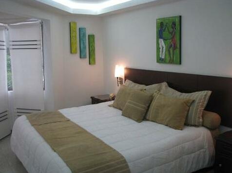 Granada Inn Hotel - Photo5