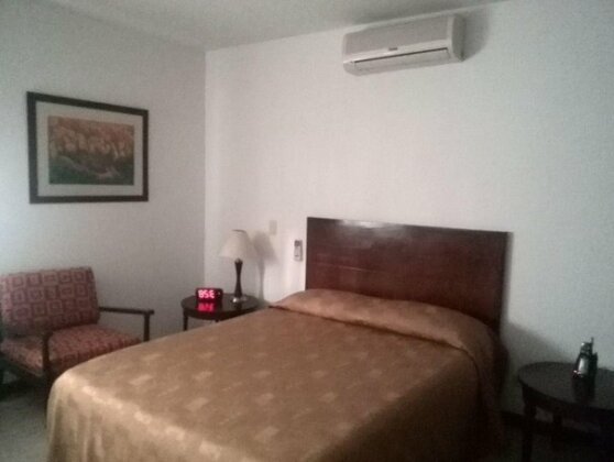 Hostal Casa Prado Cali - Photo4