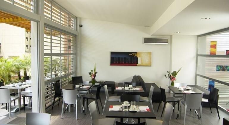 Hotel Austral - Photo5