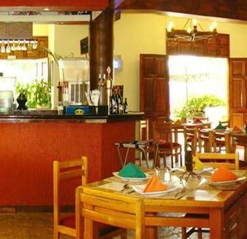 Hotel El Meson - Photo3