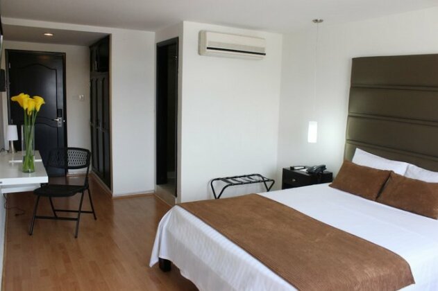 Hotel Metropolis Plaza Cali - Photo5