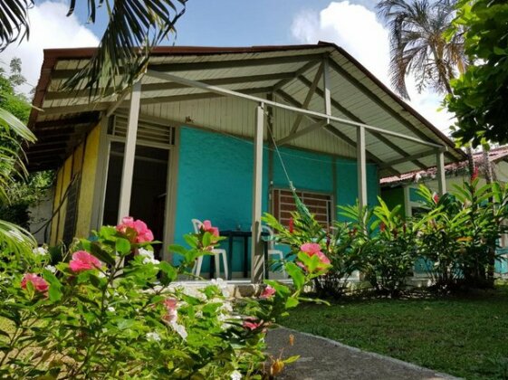 Cabanas Los Almendros