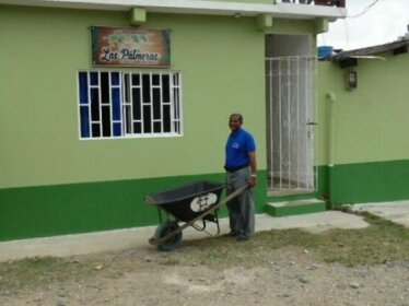 Hospedaje Las Palmeras