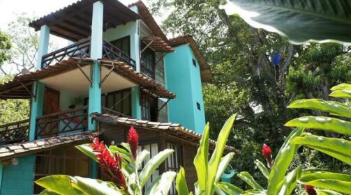 Los Robles Capurgana