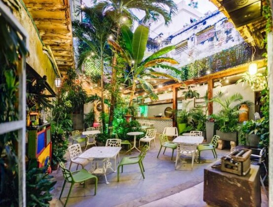 Be Lounge Hostel - Photo2