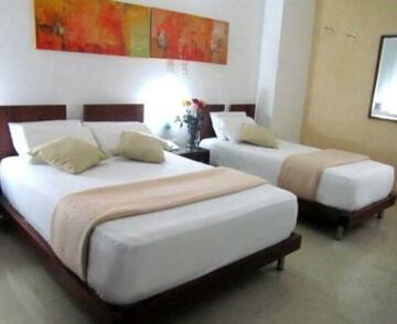 Atlantis Plaza Hotel