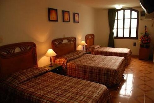 Hotel Chucarima - Photo4