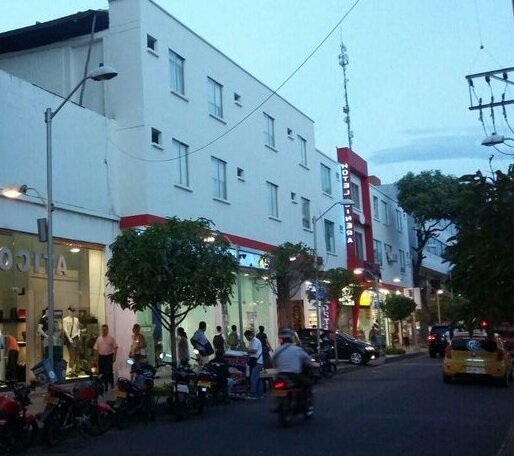 Hotel Cinera