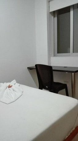 Hotel Restaurante Zhena - Photo2