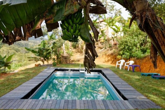 El Refugio Hostel Curiti - Photo2