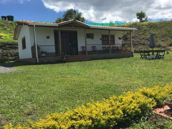 Guayacanes - Photo3