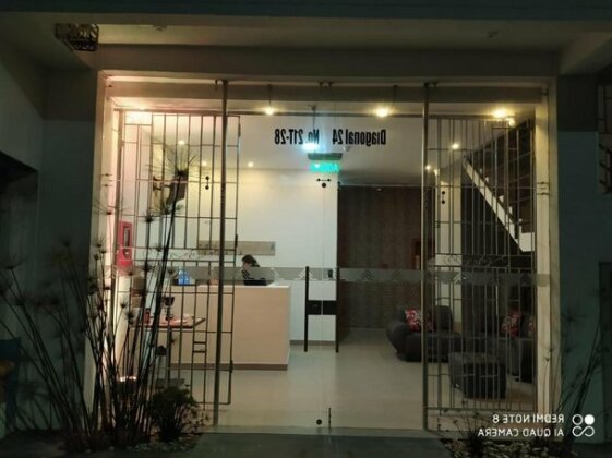 Pradera Plaza - Photo3