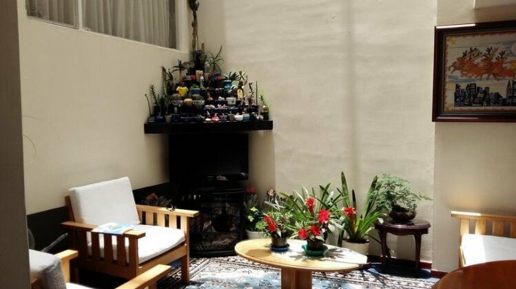 Hotel Catalina Real - Photo4