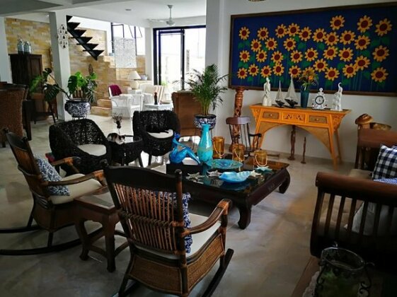 Casa de Los Cubanos - Photo2