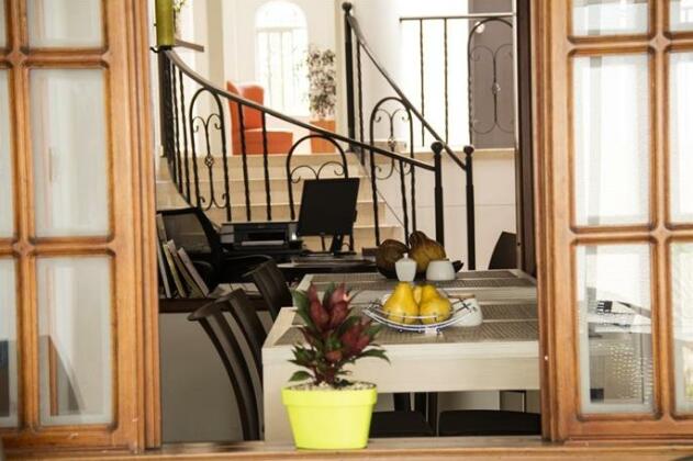 Premium House - Photo2