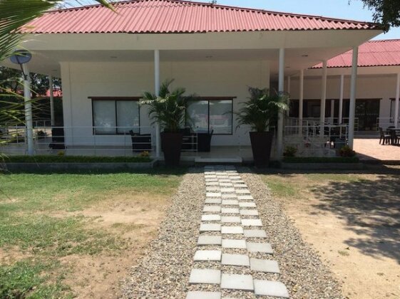 Arizona Ranch Hotel - Photo2