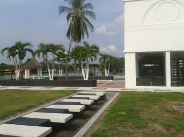 Monasterio Resort Girardot
