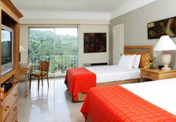 Hotel Estelar Altamira - Photo4