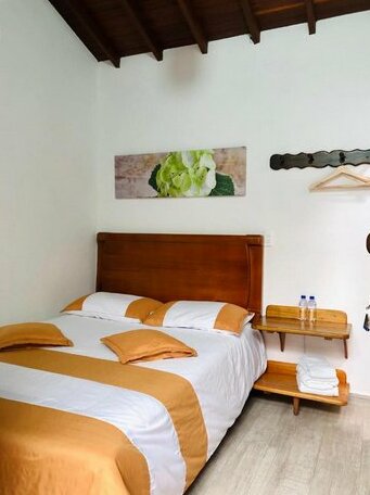 40 Amigos Hotel - Photo3