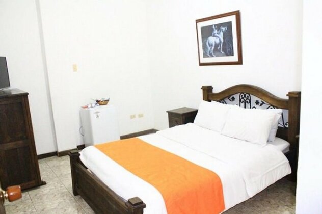 Hotel Colonial Manizales - Photo4
