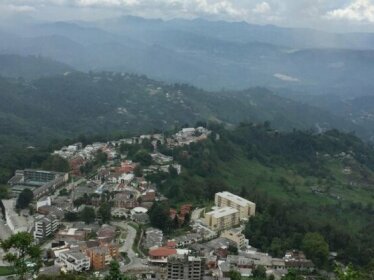 Mountain House Manizales