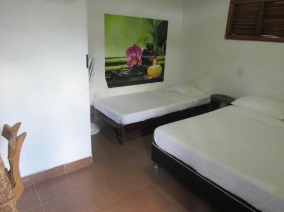 Hotel B & C