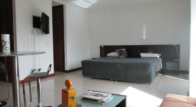 Blux Apartamentos Medellin - Photo4