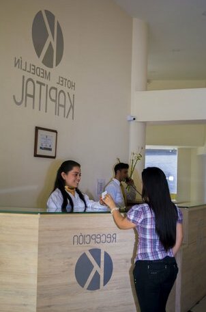 Hotel Medellin Kapital - Photo3