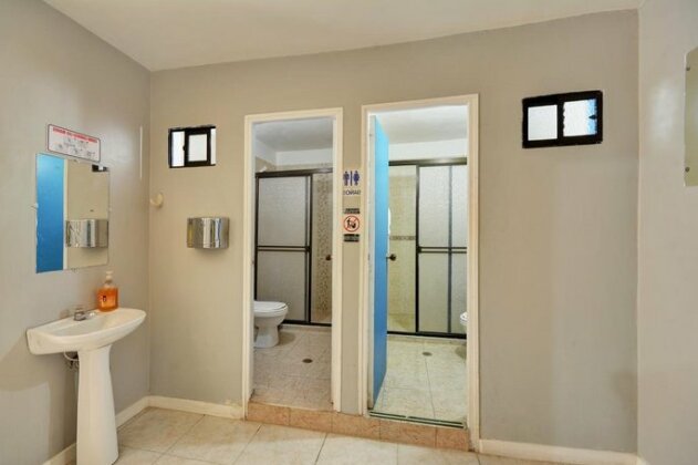 Tiger Hostal - Photo3