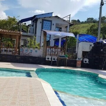 Hostal Cabanitas Santa Juana Resort