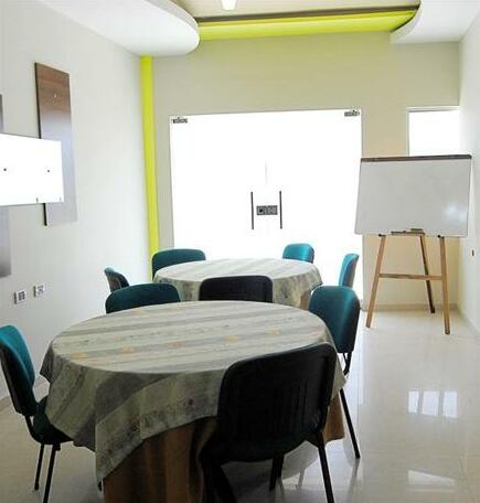 Hotel Capital Real - Photo3
