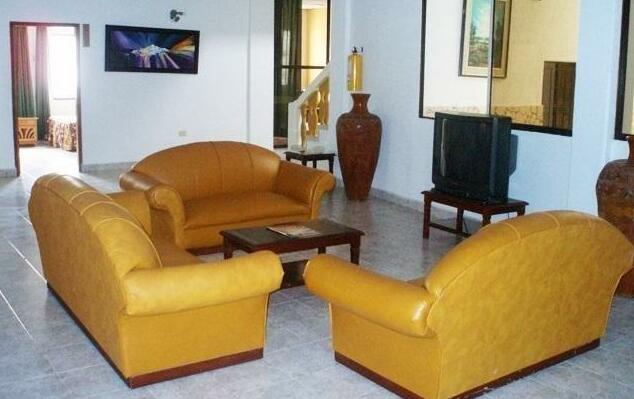 Hotel Zenu - Photo4